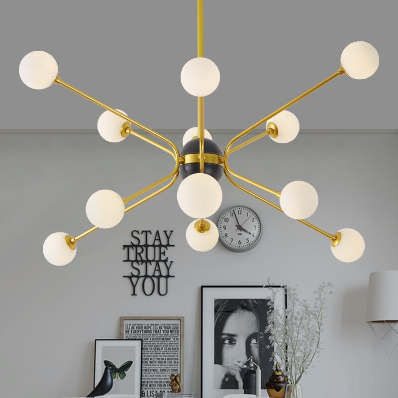 Lustre design doré avec plusieurs branches American