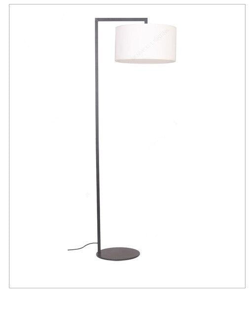 Lampadaire moderne avec abat-jour arrondi en tissu Atmosphere