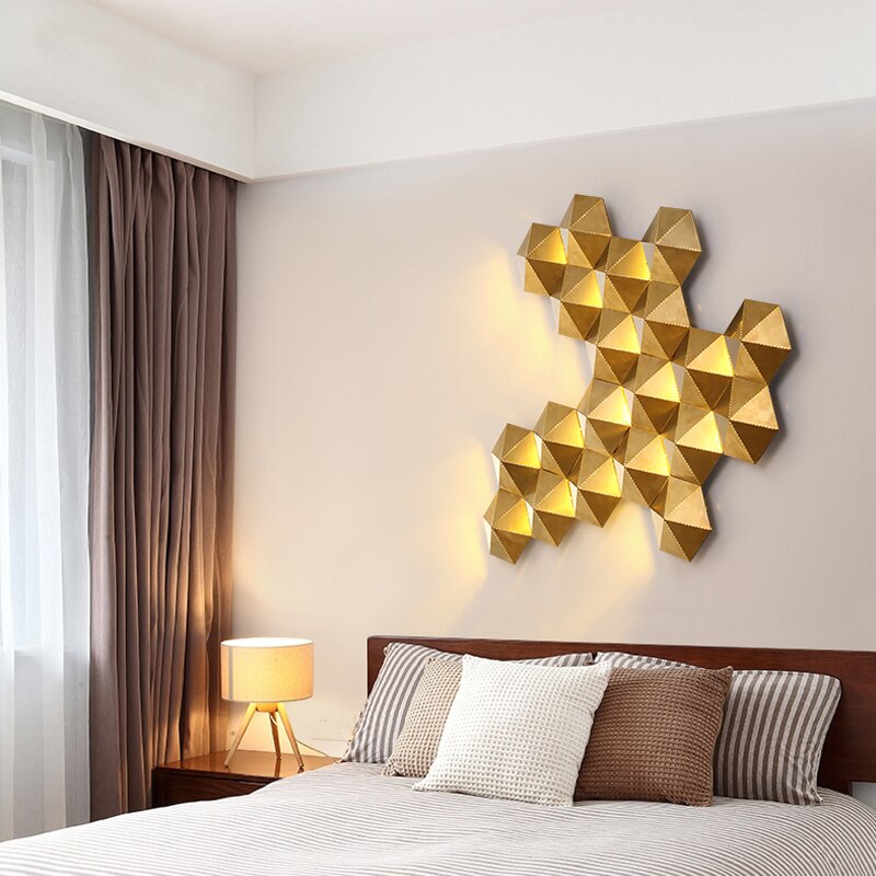 Applique murale moderne LED en forme de ruche dorée Zaida