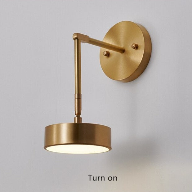 Moderna lámpara LED de pared con brazo ajustable en oro Margot