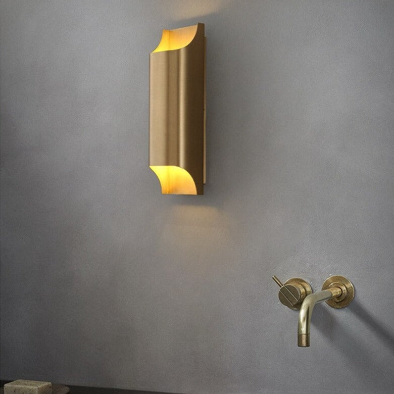 Applique murale moderne LED en forme de lingot d'or Xanat