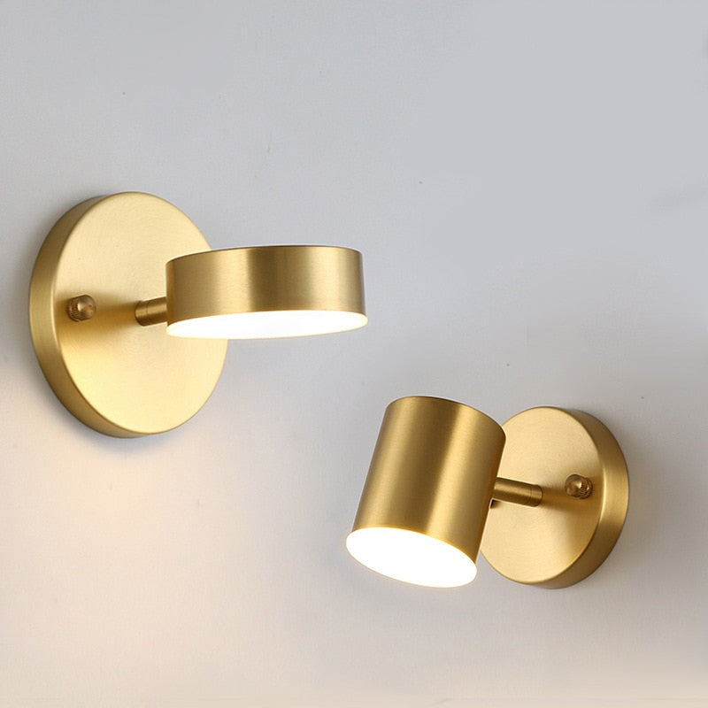 Liudmila, lámpara de pared moderna de estilo spotlight en oro