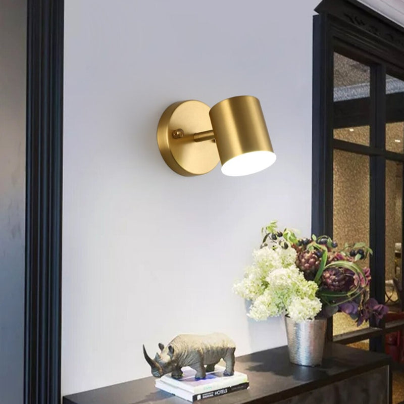 Liudmila, lámpara de pared moderna de estilo spotlight en oro