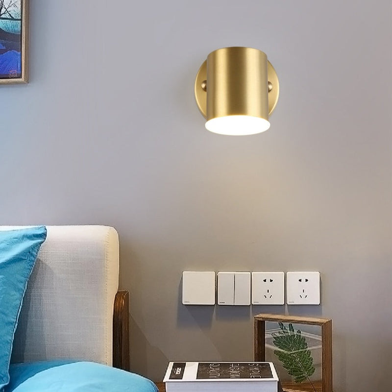 Liudmila, lámpara de pared moderna de estilo spotlight en oro