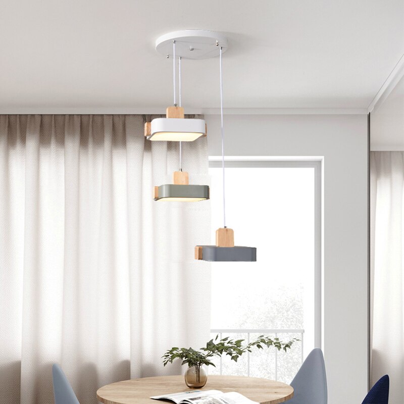 Scandinavian LED chandelier with lampshade in wood Ainhara