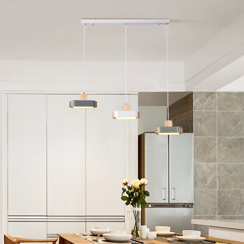 Lustre scandinave LED avec abat-jour en bois Ainhara