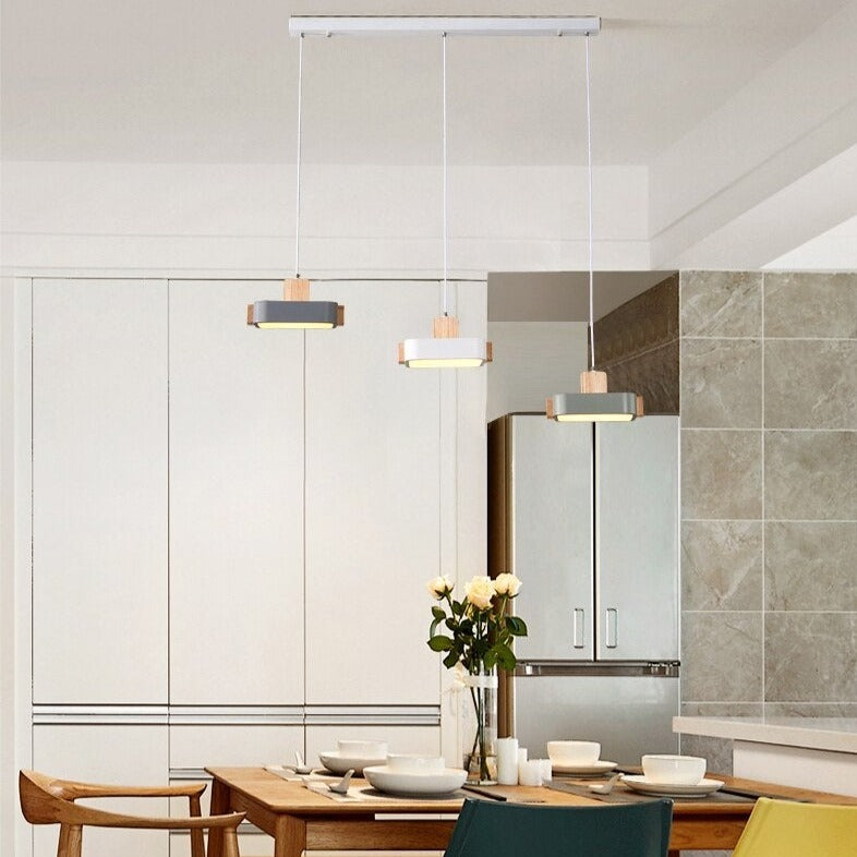 Scandinavian LED chandelier with lampshade in wood Ainhara