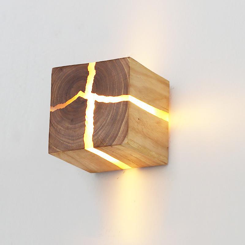 Applique murale scandinave LED cube en bois Lymena