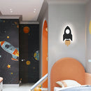 Applique murale moderne LED en forme de fusée Sollis