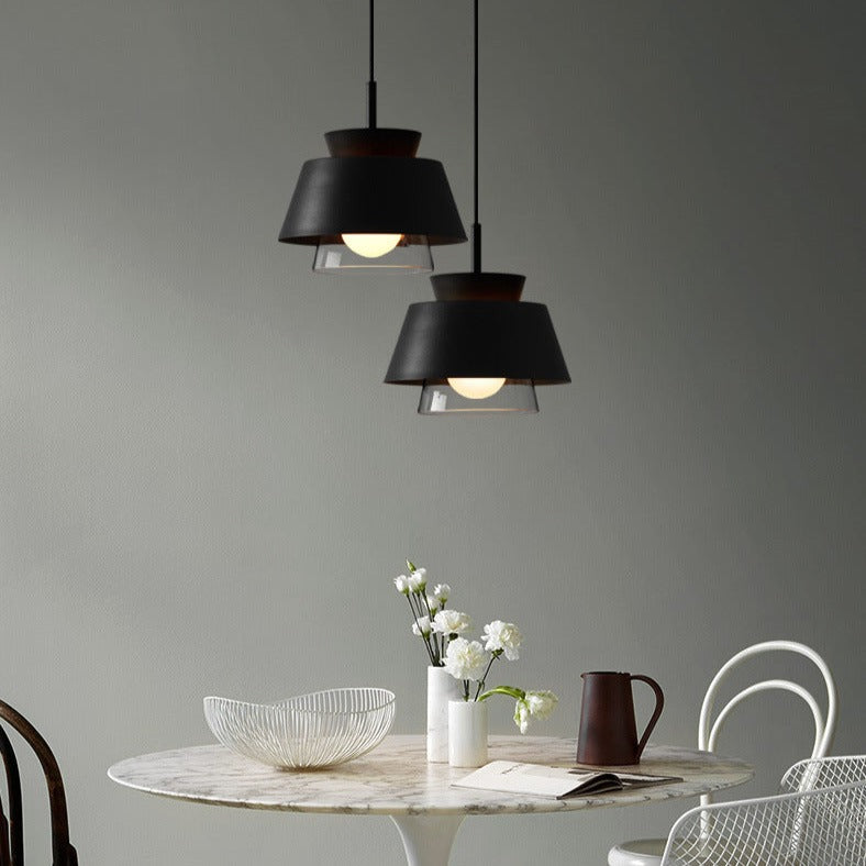 Suspension moderne avec double abat-jours en verre et métal Delcio