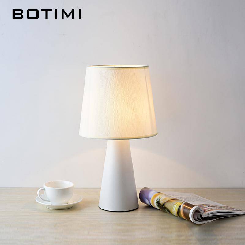 Lampe de chevet à LED moderne avec abat-jour (noir ou blanc)
