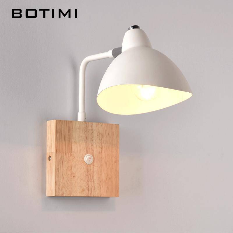 Applique en bois avec lampe en métal blanc Botimi