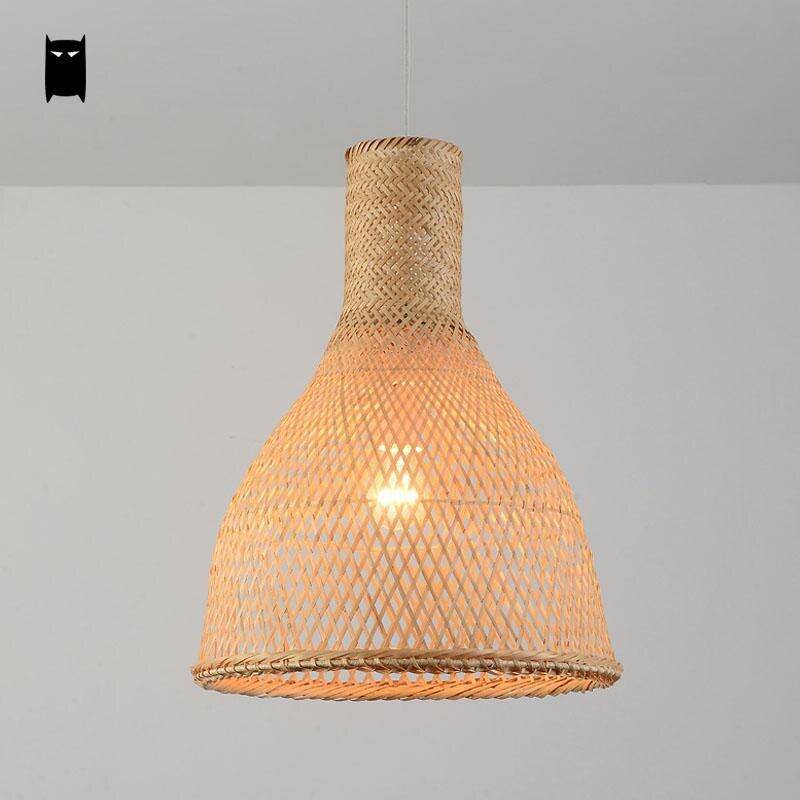 Suspension en rotin LED avec abat-jour arrondi de couleur beige