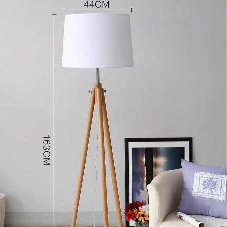 Lampadaire moderne abat-jour en tissu et trois pieds en bois Fabric - vue 5 sur 4