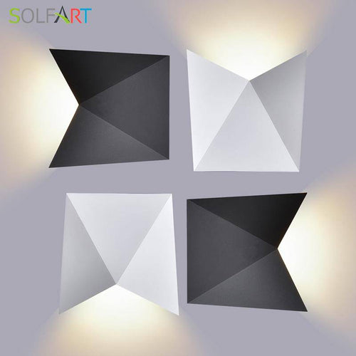 Aplique LED design Solfart (blanco o negro)