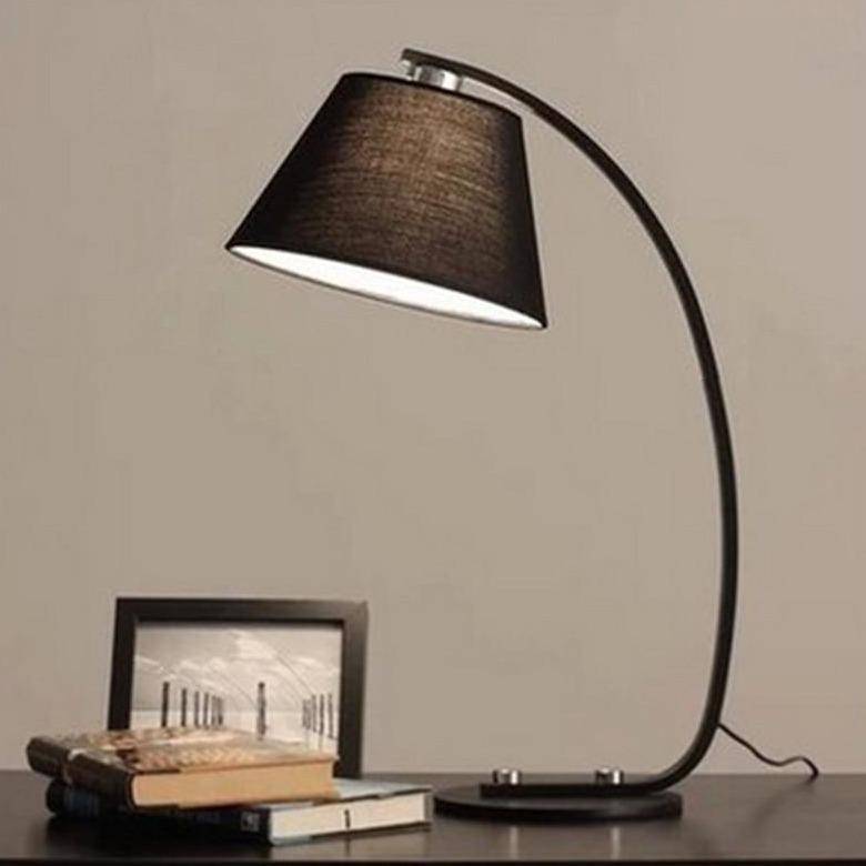 Lampe de chevet ou de bureau LED avec abat-jour tissu