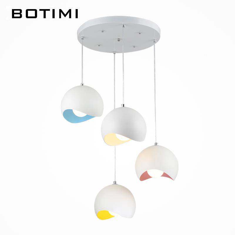 Suspension design en boule ouverte de couleur Botimi