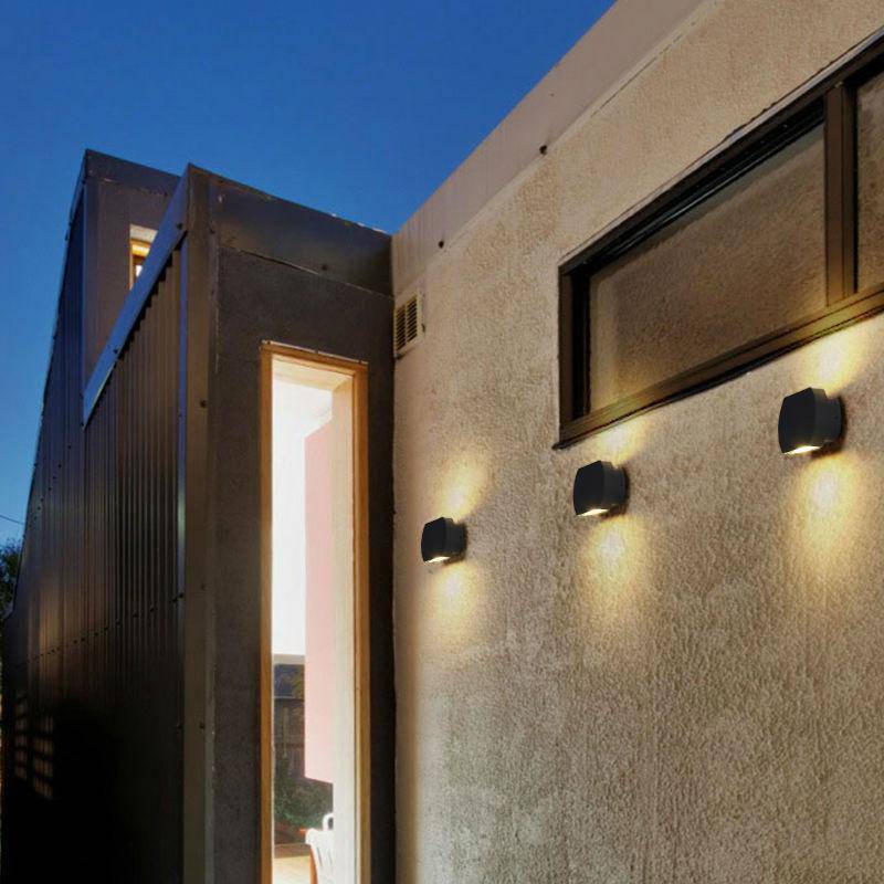 wall lamp modern rounded aluminium LED exterior