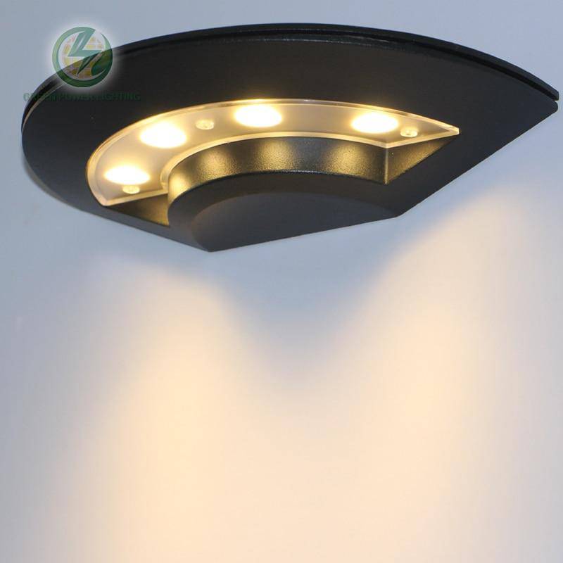 Applique extérieur LED demi-cercle noire Lighting - vue 3 sur 3