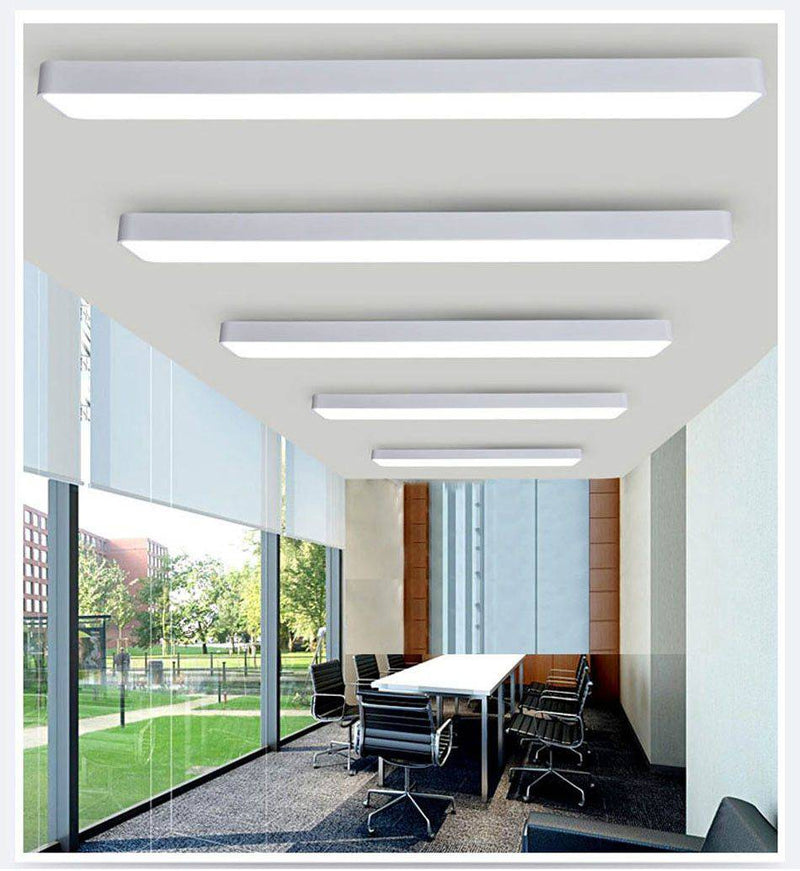 Square LED ceiling light with rounded edge Surface