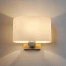 Applique murale LED en bois avec abat-jour arrondi