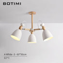 Lustre LED avec bras en bois et abats-jours arrondis