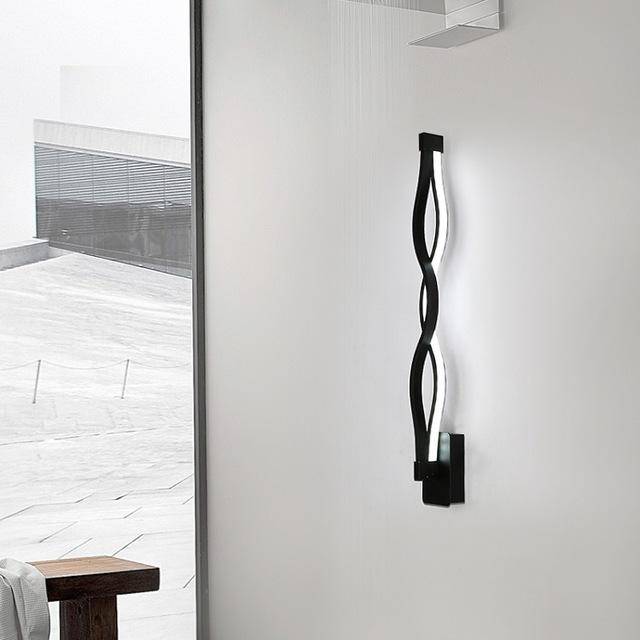 Applique murale design à LED en aluminium en forme de vagues verticales