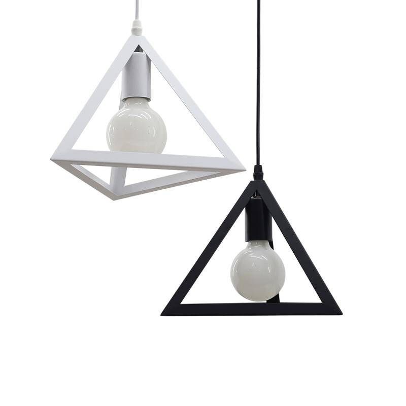 Suspension moderne LED en triangle (noir ou blanc)