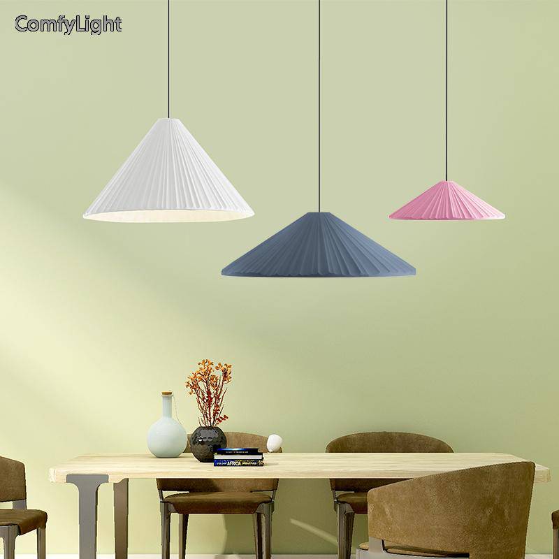 Suspensions design en cone de couleur Island