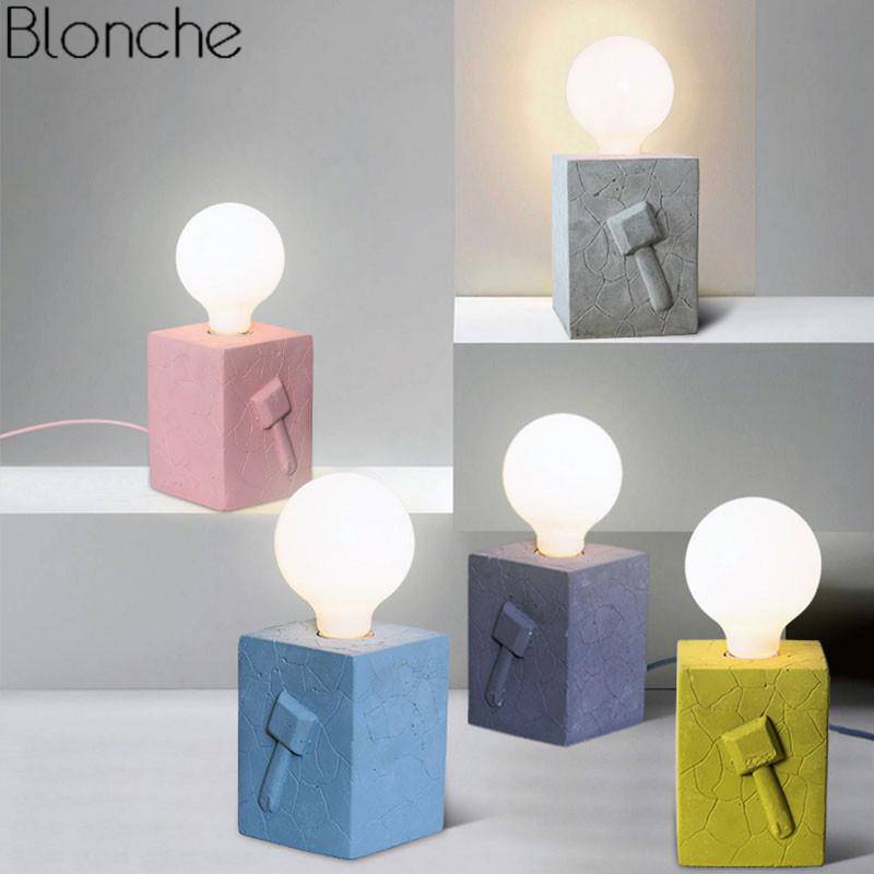Lampe à poser LED design bloc avec dessin 3D de couleur