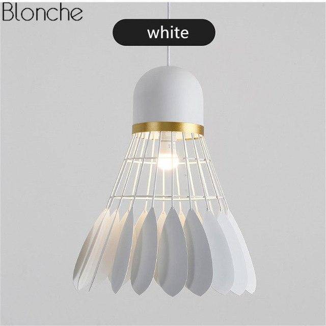 Suspension design moderne en forme de volant de badminton coloré