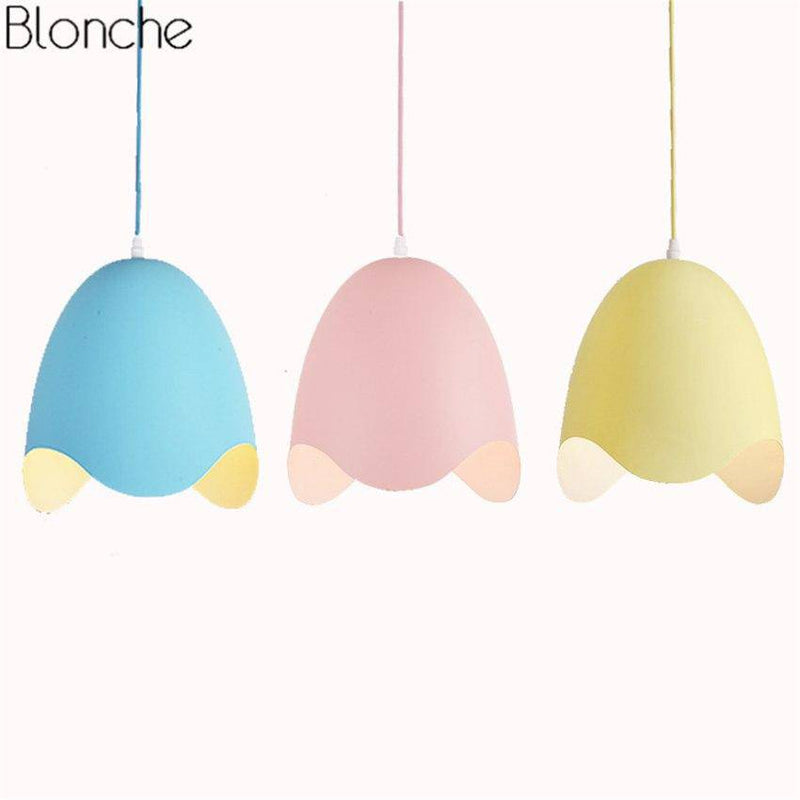 Suspension design LED oeuf ouvert Macaron