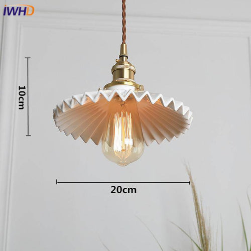Suspension LED métal doré et épouvantail blanc