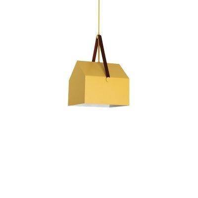 Suspension design en forme de maison de couleur