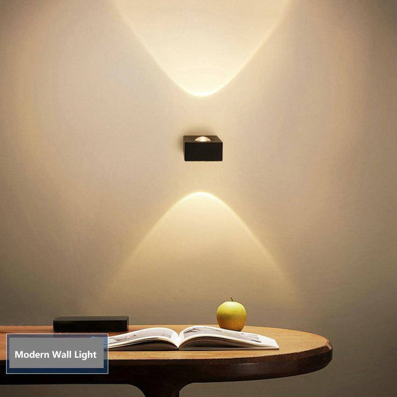 Aplique LED cuadrado con lámpara en ambos lados