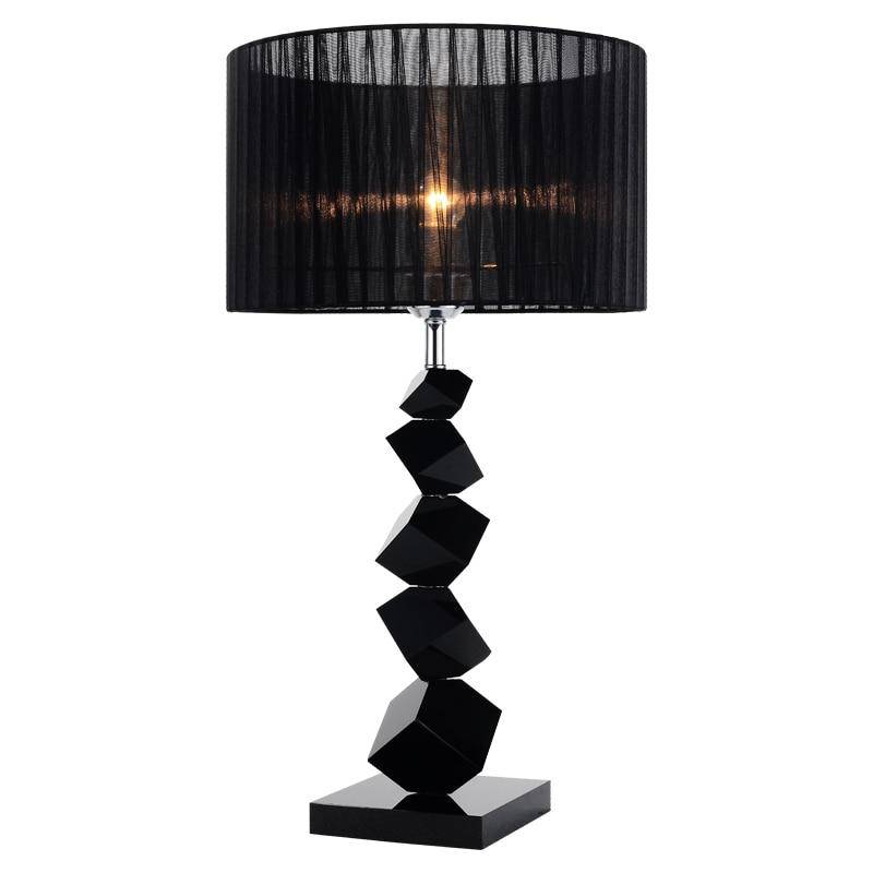 Lámpara de mesa design negra con pantalla Creative