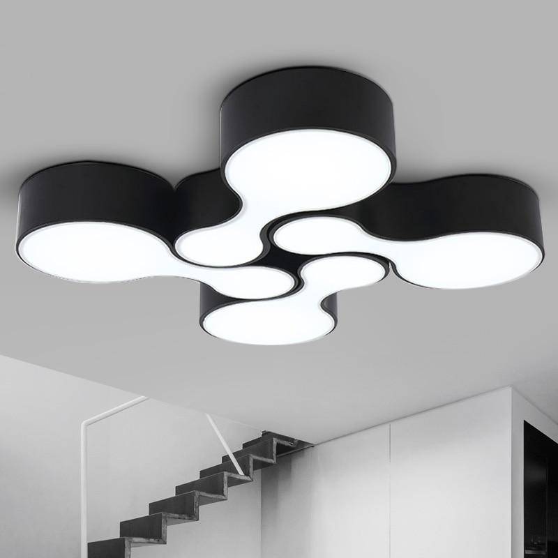 Moderno plafón LED con curvas entrelazadas