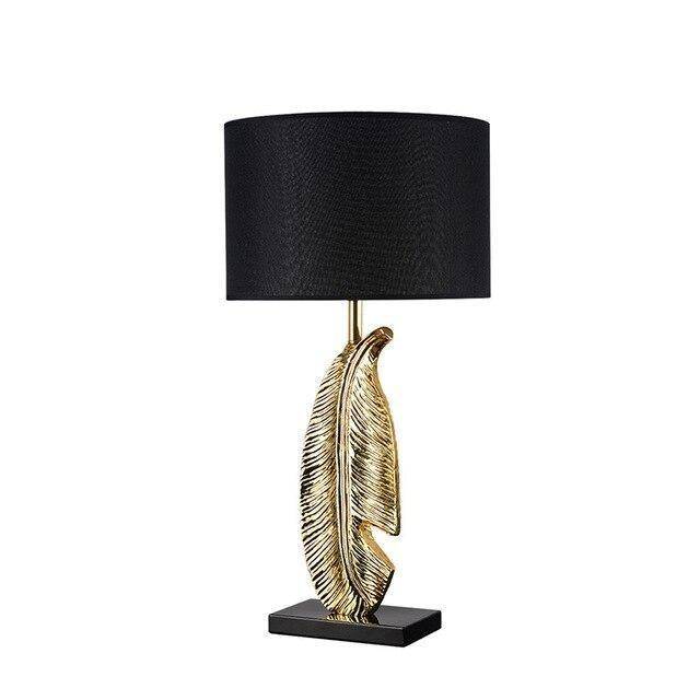 Lampe à poser design LED avec plume d'or et abat-jour arrondi Luxury