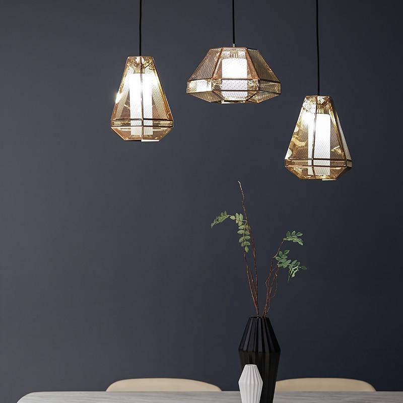 Suspension LED forme géométrique dorée Modern