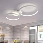 Plafonnier design en cercles blancs