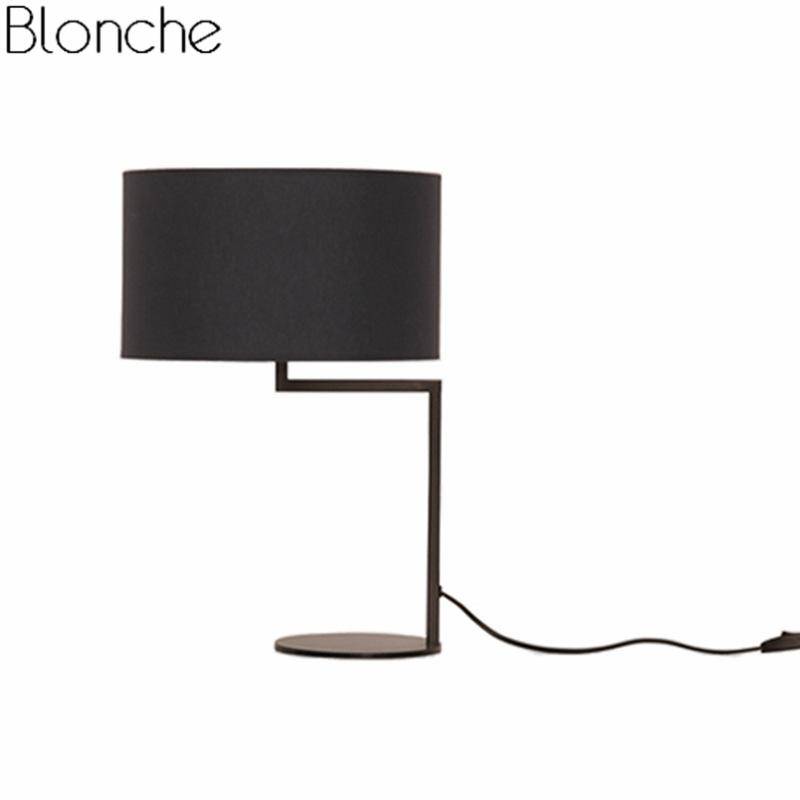 Lampe à poser à LED avec abat-jour arrondi Cloth