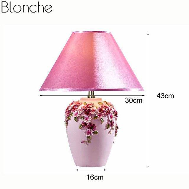 Lampe de chevet à poser avec abat-jour et base fleuri colorée