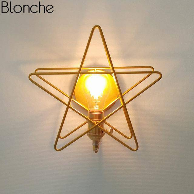 Aplique LED dorado en forma de estrella