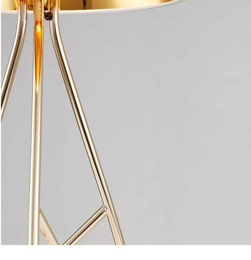 Lampe à poser design avec abat-jour et pieds chromés Novelty - vue 6 sur 7