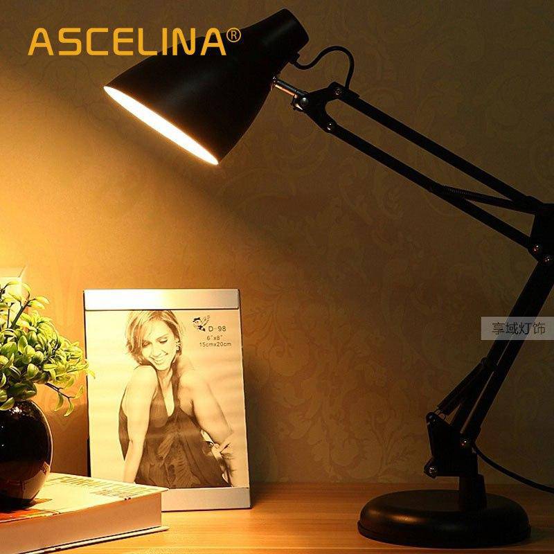 Reading desk lamp with adjustable metal articulated arm