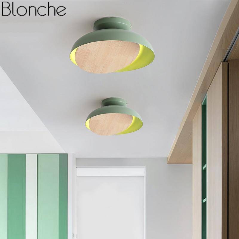 Suspension moderne LED avec abat-jour coloré en bois Light