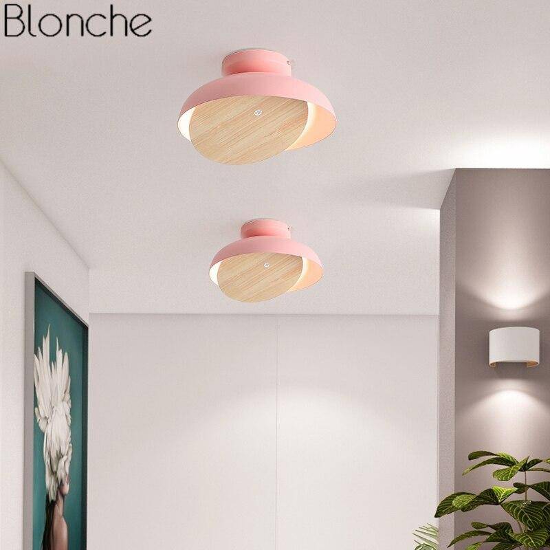 Suspension moderne LED avec abat-jour coloré en bois Light