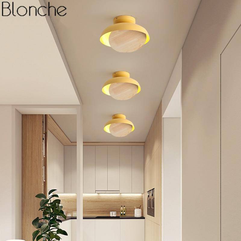 Suspension moderne LED avec abat-jour coloré en bois Light