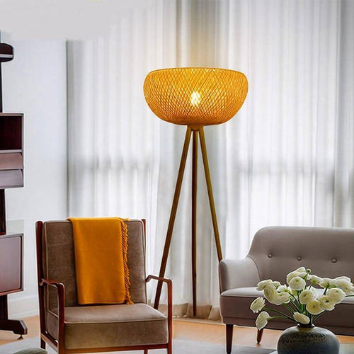 Floor lamp tripod with lampshade in bamboo Asia