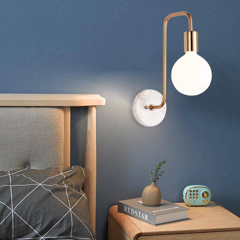 Applique murale design à LED bras avec lampe et socle en marbre